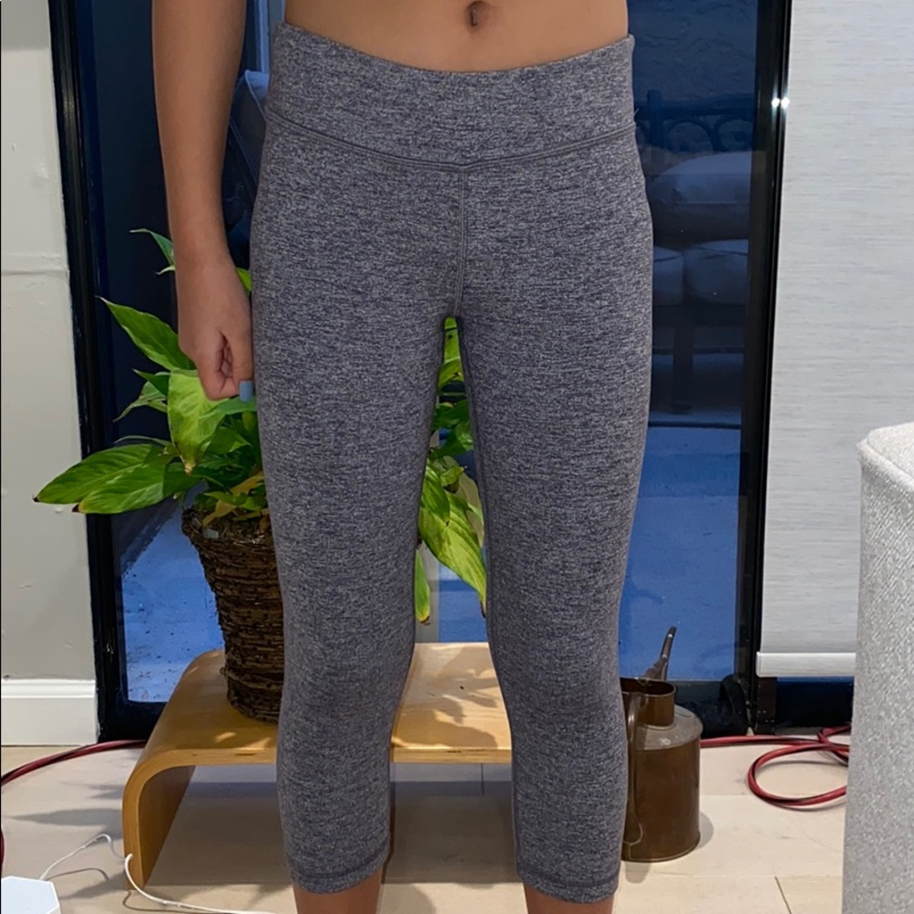 ivivva grey leggings